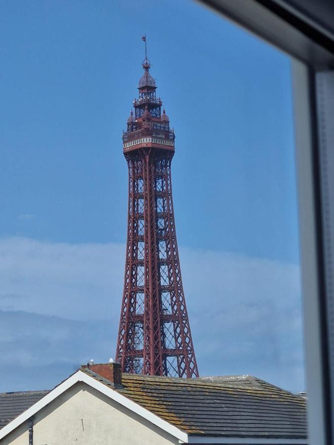 My Place Blackpool Luaran gambar