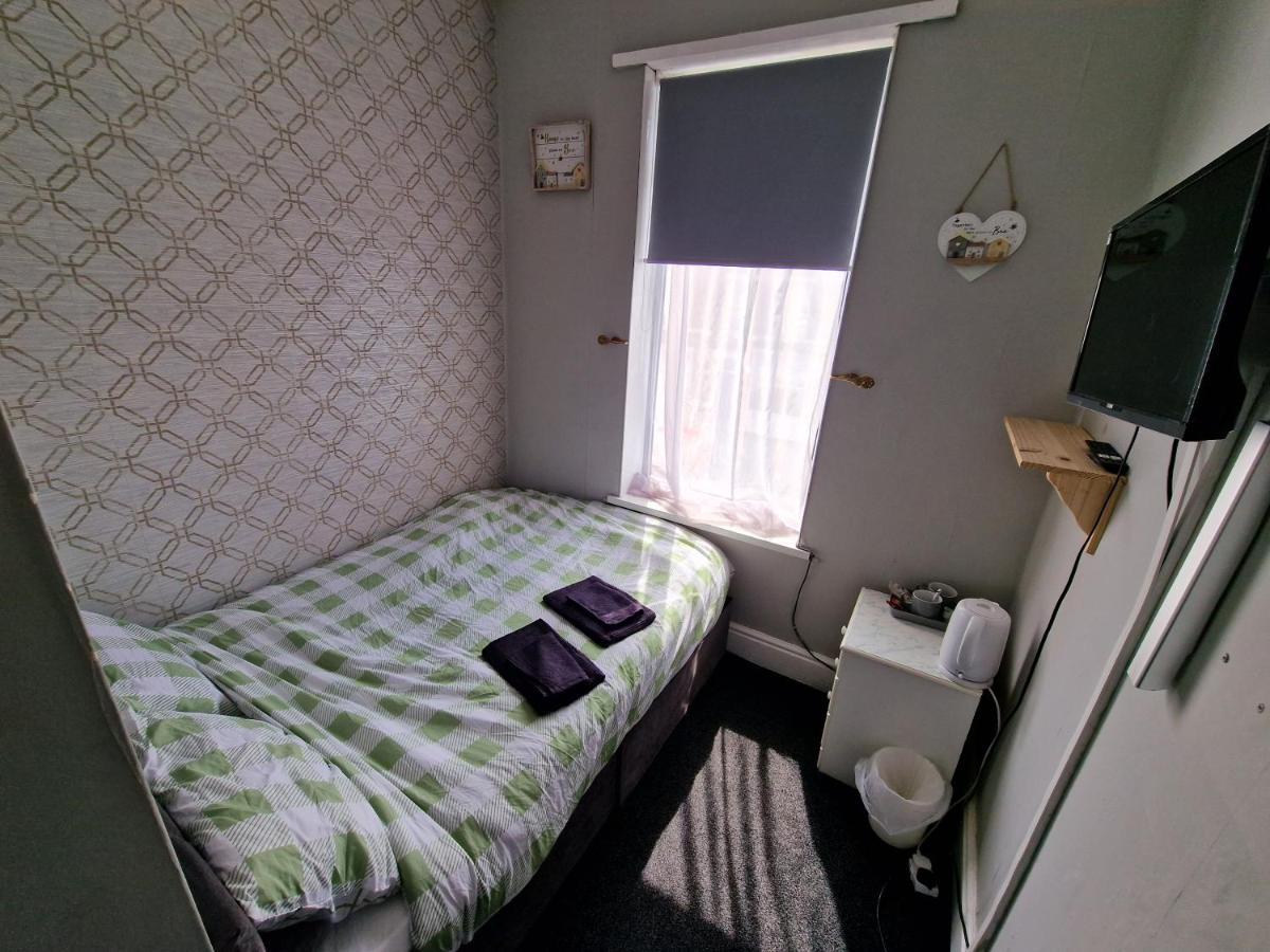 My Place Blackpool Luaran gambar